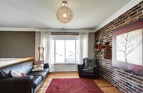 Laval Apartment | #300 Spacious, bright unit with pool, backyard and parking