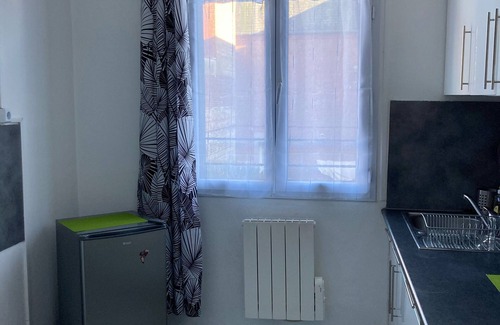 Dieppe Apartment | 300m from the beach, bright apartment