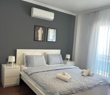 Turgutreis Apartment | 300m to Beach 2 Bedroom Garden Floor Flat with Pool A1 - Yeni Dünya Bodrum