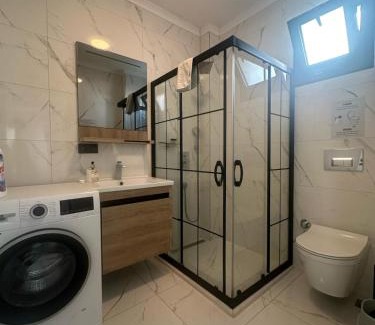 Turgutreis Apartment | 300m to Beach 2 Bedroom Garden Floor Flat with Pool A1 - Yeni Dünya Bodrum