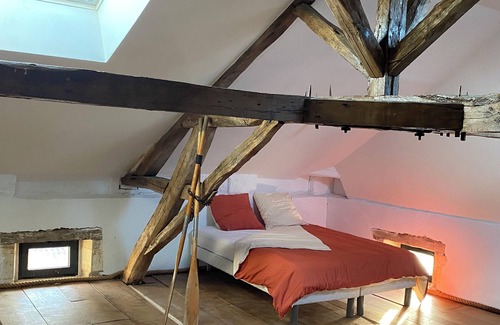 Chapdeuil Bed & Breakfast | 300m2 manor house, absolute serenity 1h30 from the ocean