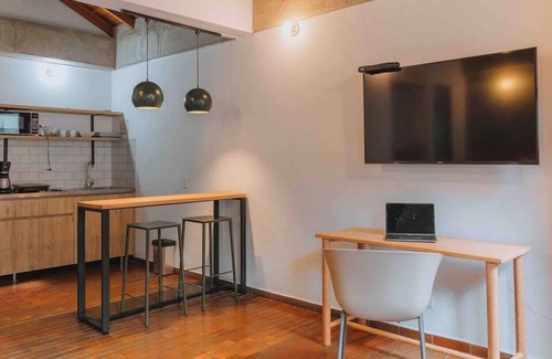 La Candelaria Apartment | 304 Circular suites, 500mb, AC & 2coworking