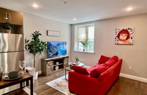 Logan Square Apartment | 304Stunning and comfy 1BDR APT in Center city