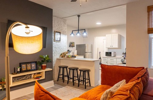 Lower Lawrenceville House | 307 37th St · Lawrenceville Row House - Walk to Everything!