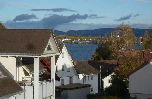 Ermatingen Apartment | 31/2 room attic apartment with large terrace, lake view, 200 m to the lake