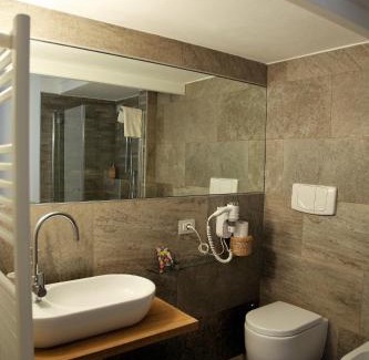 Pavia Bed & Breakfast | 32 BnB Camerecaffè