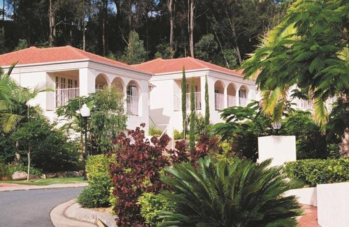 Ashmore Resort | 320 m² Resort ∙ 3 bedrooms ∙ 127 guests