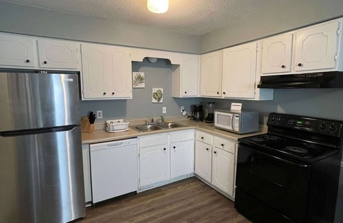 Norwood House | 32nd Norwood Nest