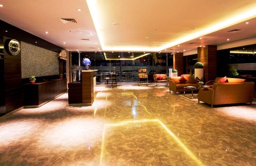 Pimpri - Chinchwad Hotel | 33 m² Hotel ∙ 2 guests