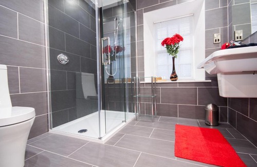 St. Andrews House | 34 Argyle Guesthouse