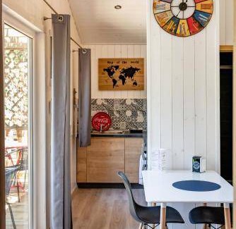Amberieu-en-Bugey Bed & Breakfast | 34 m² Bed and breakfast ∙ 2 bedrooms ∙ 5 guests