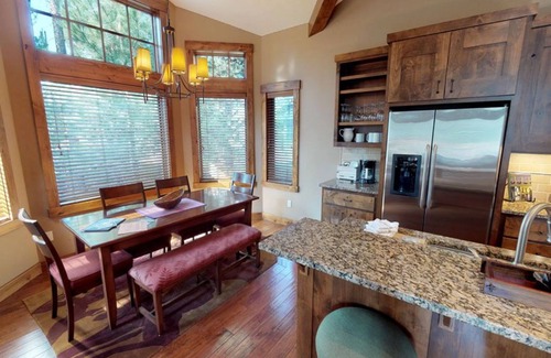Sunriver Cabin | 35 Caldera Cabin | 3 BR/4 BA, Sleeps 8