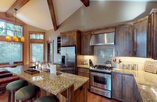 Sunriver Cabin | 35 Caldera Cabin | 3 BR/4 BA, Sleeps 8