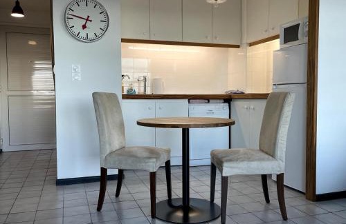 La Possession Apartment | 35 m2 studio 2 private parking spaces