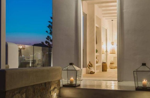 Paraga Resort | 350 m² Resort ∙ 6 bedrooms ∙ 127 guests