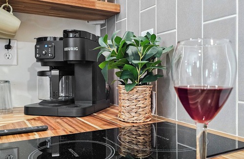 Waxhaw Apartment | 350 sf 3 min From DT Waxhaw Sleeps 2 Private PationThe Little Big Suite