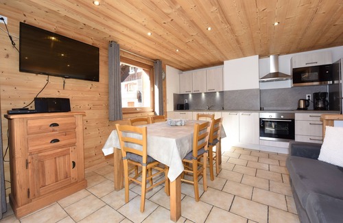 La Clusaz Apartment | 350m from the ski lifts, parking, in the village center of La Clusaz