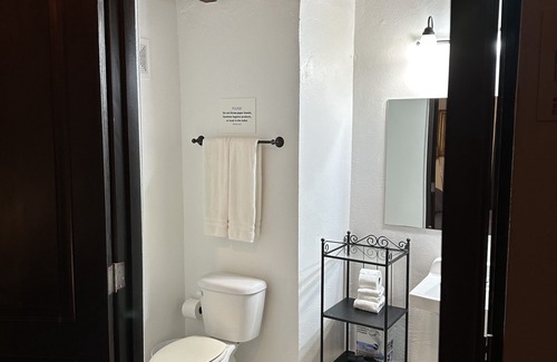 San Francisco Hotel | 352 Guest House