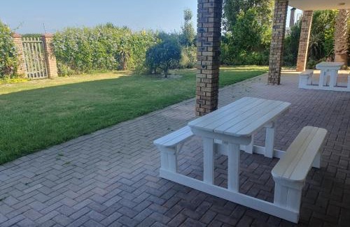 Bluewater Bay House | 36 Steps to Beach Sand