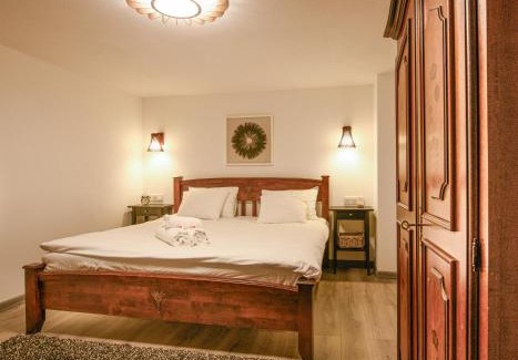Hunedoara Apartment | 365 Guest House