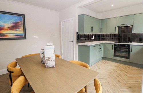 Skegby House | 37 BERRY HILL LANE, pet friendly, with a garden in Mansfield