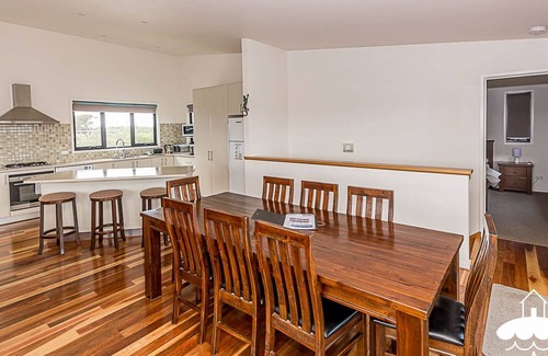 Sandy Point House | 37 Oceanview Parade Sandy Point