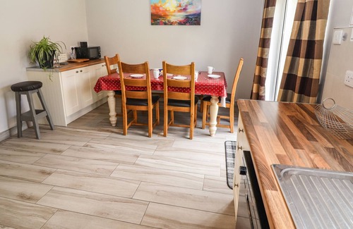 Tralee Cottage | 38 CASTLEWOOD PARK, pet friendly in Tralee, County Kerry