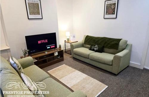 Barrow-in-Furness House | 38 Gloucester street by Prestige Properties SA