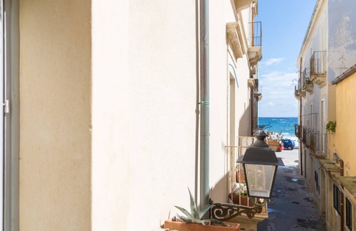 Ortigia Apartment | 38 m² Apartment ∙ 1 bedroom ∙ 3 guests