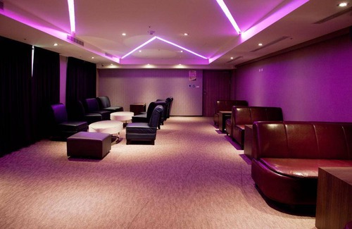 Dayuan District Hotel | 38 m² Hotel ∙ 10 guests