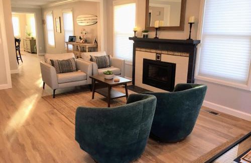 Pacific Grove House | 3813 Point Break home