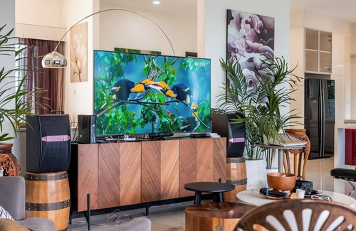Kampung Haji Abdullah Hukum Villa | 38Pax Flame of the Forest Retreat Villa KL by Verano