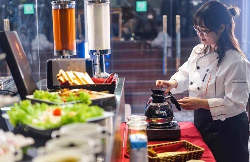 Hang Trong Hotel | 39 m² Hotel ∙ 4 guests