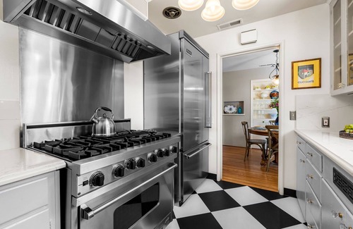 Hatton Fields House | 3967 Birdsong - Near Nature Preserve Walking Trail