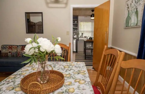 Danville House | 3BD/2BA | ❤ of DANVILLE | 5★ AMENITIES | 24m 2 VIR