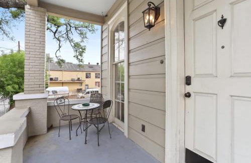 Faubourg Delassize House | 3BD HOME STEPS TO SAINT CHARLES Gated Parking