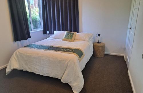 Richmond House | 3bdrm plus Sleepot Home,