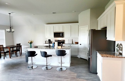 Corsicana House | 3bed/2 bath Home built in 2022