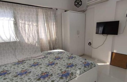 Santacruz Apartment | 3bhk Luxurious Apartment near BKC