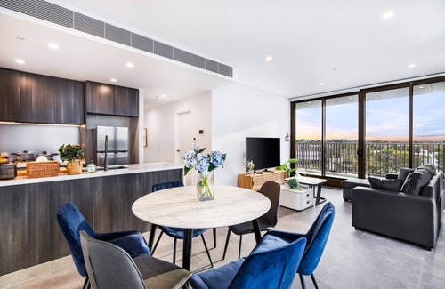 Lidcombe Apartment | 3BR apartment close to Accor Stadium
