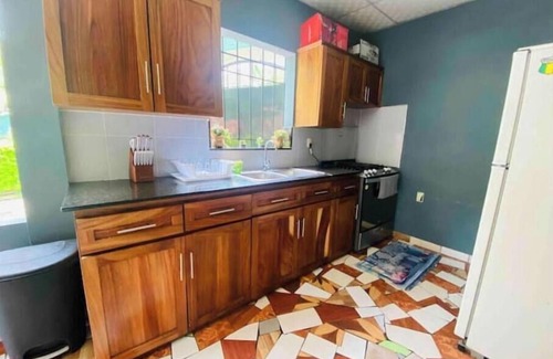 Playa San Blas House | 3BR Beach House - Walk to Sandy Beach in Surf City