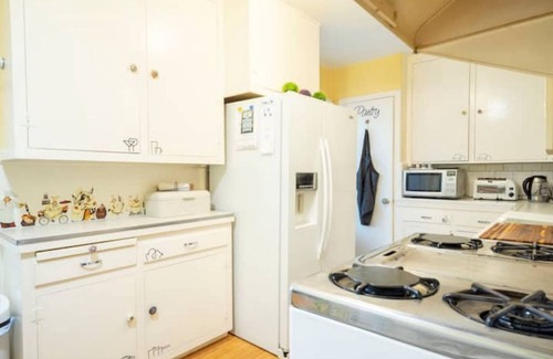 Southgate House | 3BR for 1-8pp - 1/3mile Med Cen - 1/2mile Rice Uni