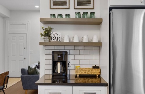 St. Charles Villa | 3BR Historic St. Charles, MO-Walking distance to Main Street