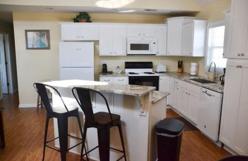 Stacy House | 3BR Loft Cozy House Fishing Boating Views