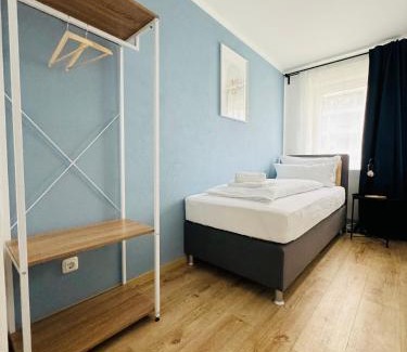 Munchen District Apartment | 3BR stay close to Munich City & Airport