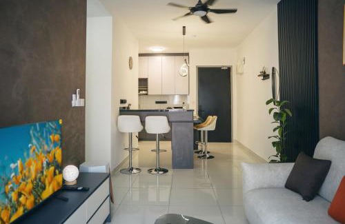 Kampung Bukit Dukong Apartment | 3BR Traders Park Apartment Cheras KL