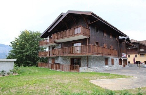 Les Carroz-d'Araches Ski Chalet | 3P 55 m2 apartment in a luxury chalet. Very close to the lifts.