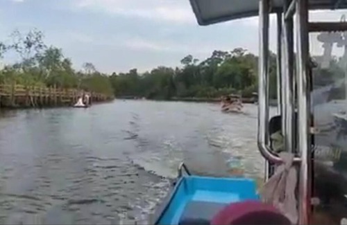 Kota Bharu House | 3R3B in Kota Bharu near Datu River