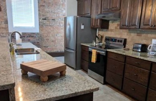 Troy Apartment | 3rd floor studio loft downtown Troy