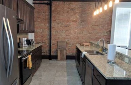 Troy Apartment | 3rd floor studio loft downtown Troy
